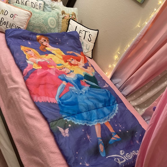 ariel sleeping bag
